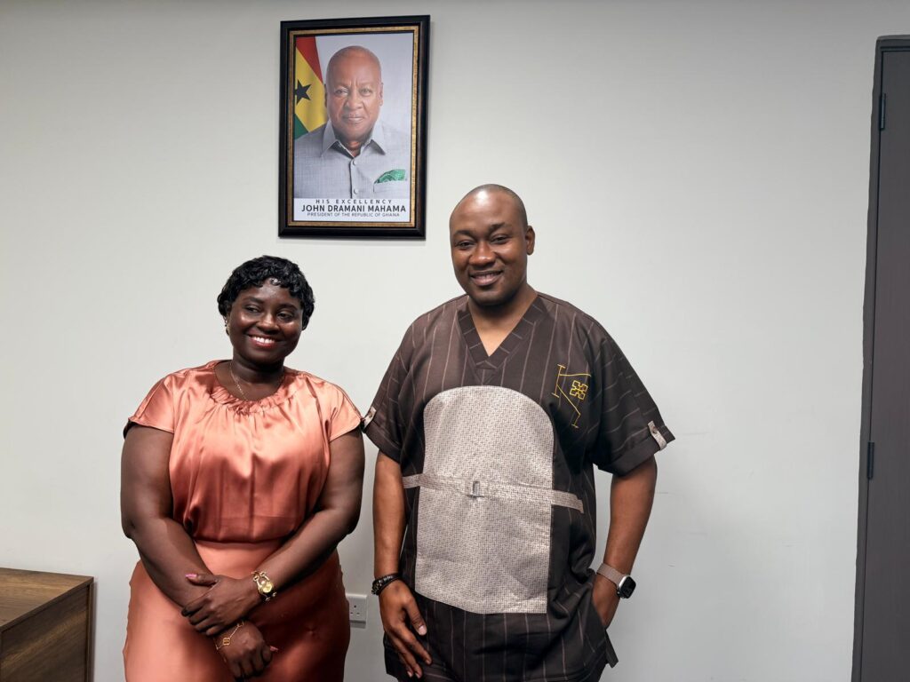 whatsapp image 2025 11 18 at 22.02.28